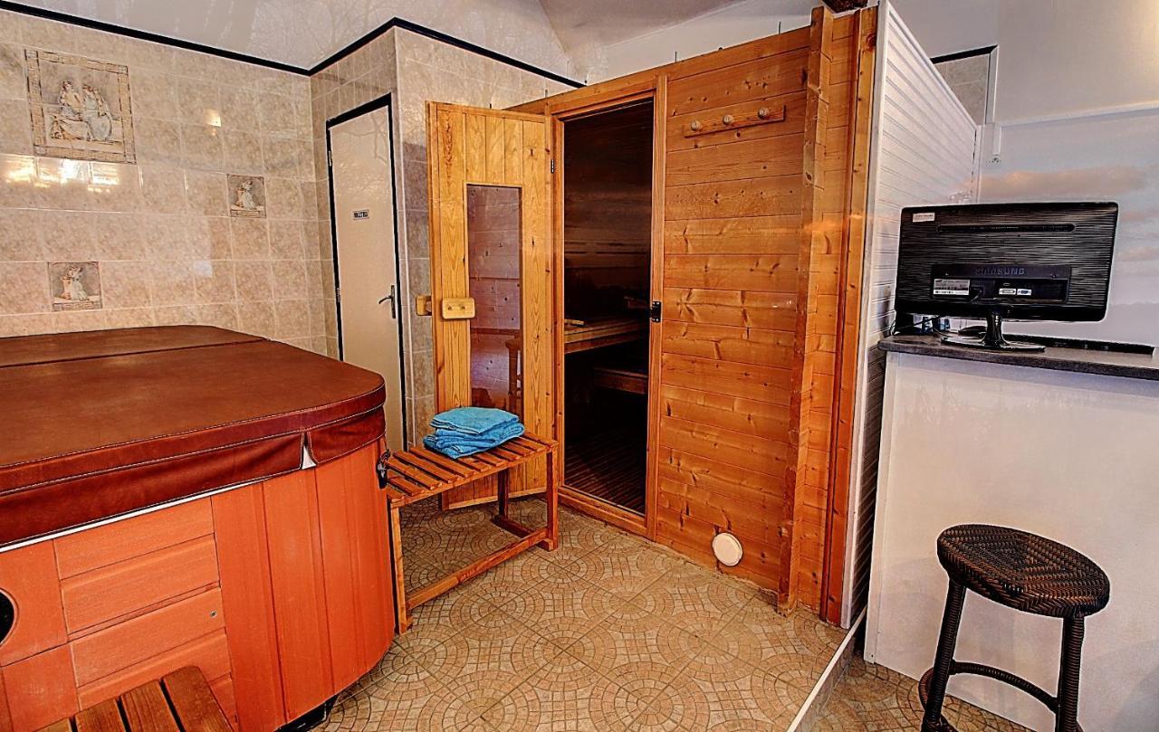 Gite De La Courtaudiere Le Petit-Pressigny Εξωτερικό φωτογραφία